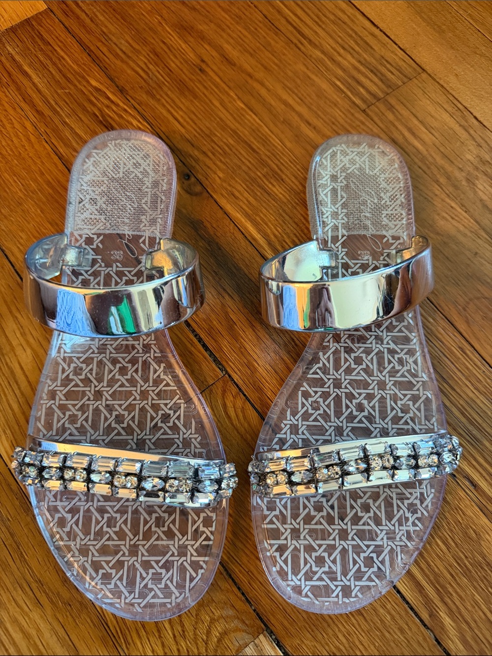Source Unknown Clear Sandals with Silver Accents and Rhinestones